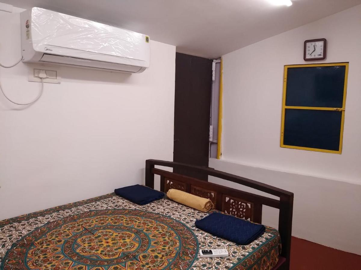 Villa Oceane Puducherry Buitenkant foto